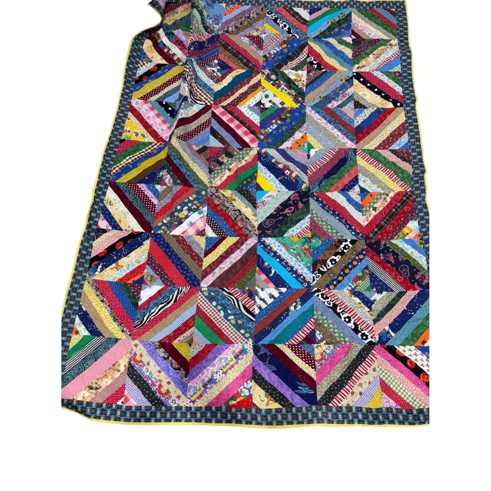 Vintage Handmade Patchwork String Quilt Looney Tunes Disney Throw‎ Blanket 64x90